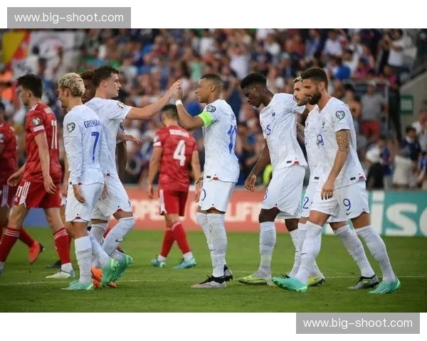 2017年欧洲冠军联赛完整赛程及重要赛事回顾